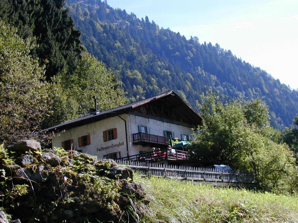 Garni Stuebele Bed & Breakfast Tirolo Exterior photo