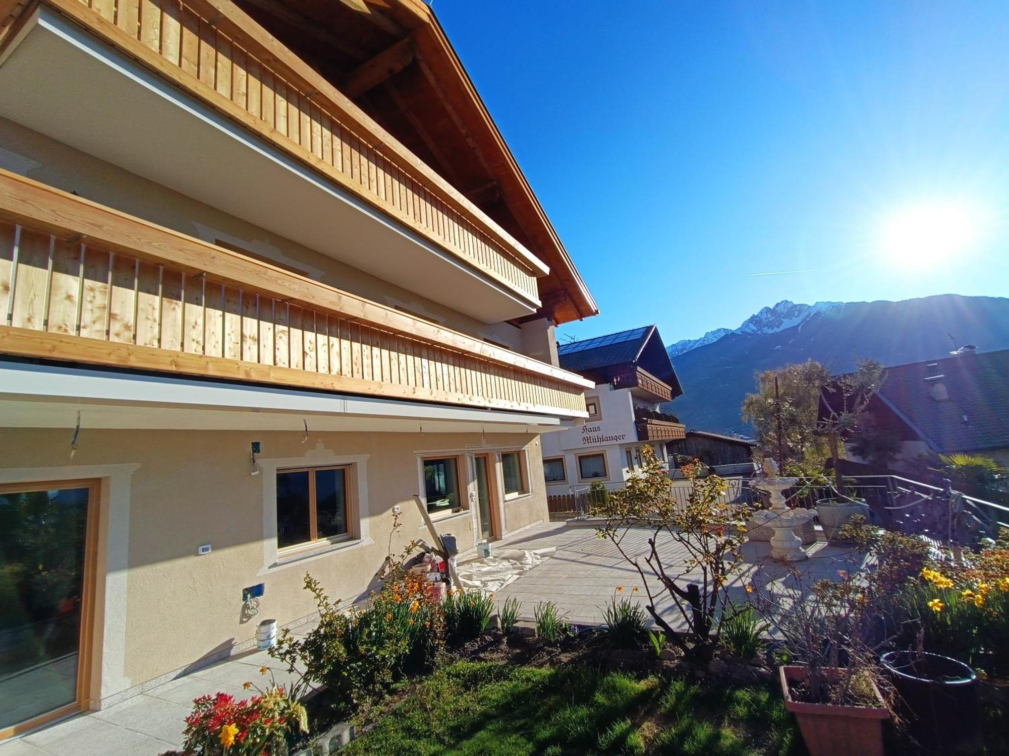 Garni Stuebele Bed & Breakfast Tirolo Exterior photo